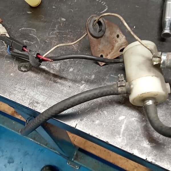 100426 1987 Maserati Boost Pressure Fuel Sender Vapor Pump 24