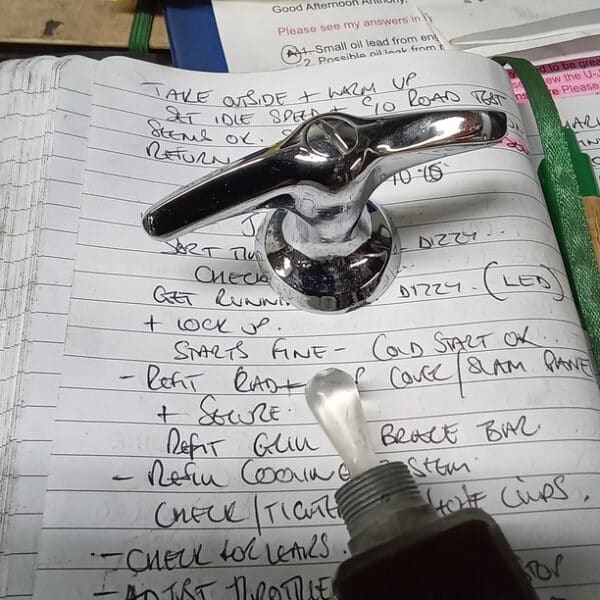 110426 1959 Jaguar MkIX Sunroof 11