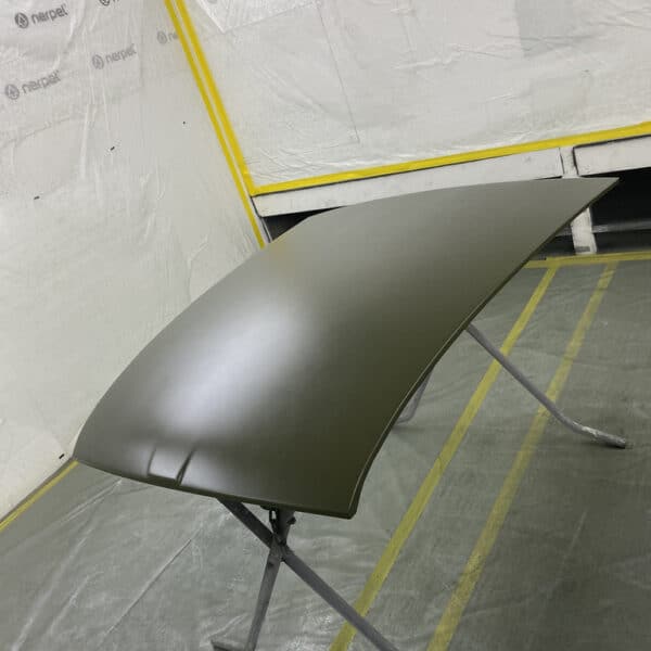 130426 1975 MG B GT V8 Body Panels Painted 12