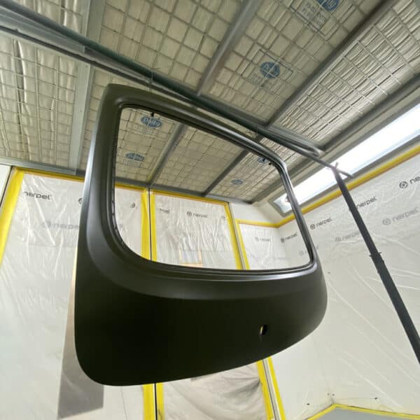 130426 1975 MG B GT V8 Body Panels Painted 13