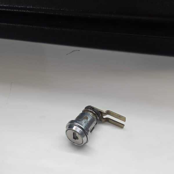 140426 1978 MG B GT Service