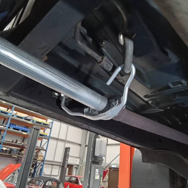 140426 1983 Toyota Hilux exhaust 3