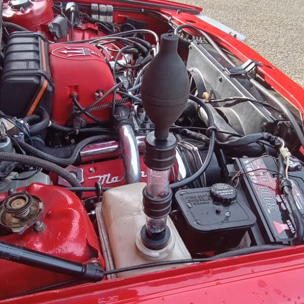 140426 1987 Maserati BiTurbo Bubbling Over Wing Mirror and Vacuum Pump 8