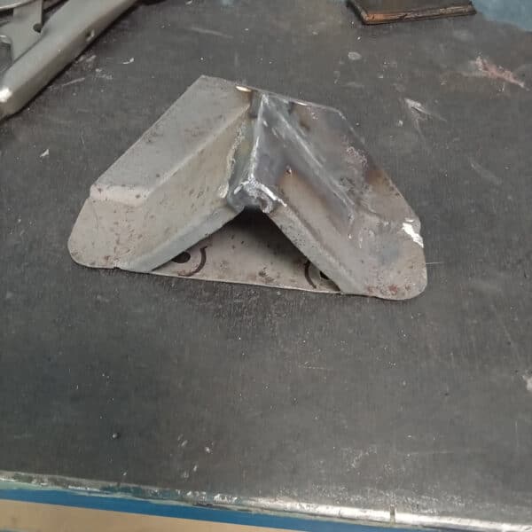 150426 1955 Aston Martin DB24 Drophead Coupe Bonnet Catches 4