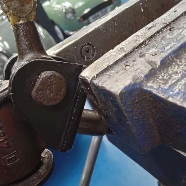 150426 1959 JAguar MkIX Gearlever 8