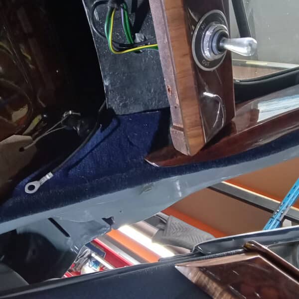 150426 1959 Jaguar MkIX Overdrive 11