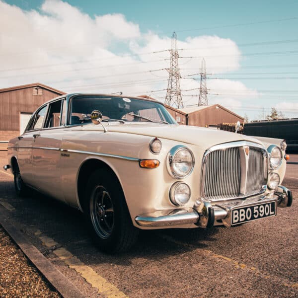 150426 1972 Rover P5 arrival 6