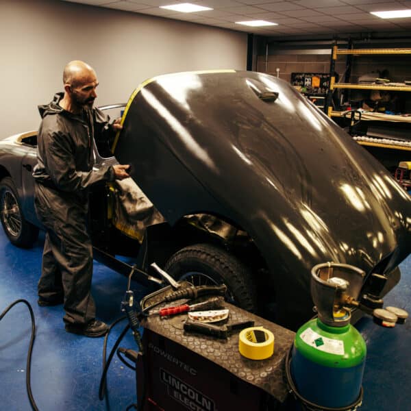 160426 1955 Aston Martin DB2 4 Drophead Coupe Bonnet Hinges 9