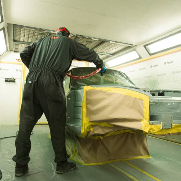 160426 1975 MG B GT V8 Painted in Tundra Green 31