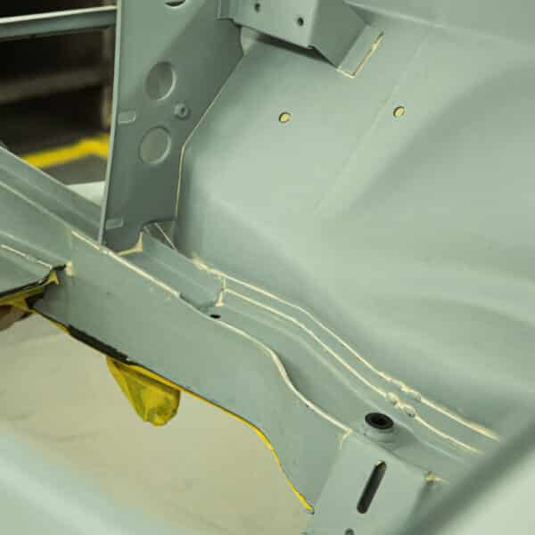 160426 1975 MG B GT V8 Painted in Tundra Green 4