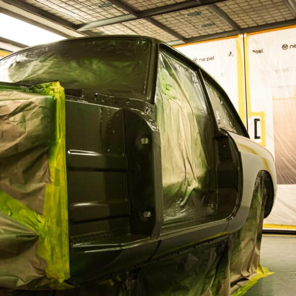 160426 1975 MG B GT V8 Painted in Tundra Green 71