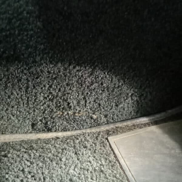 160426 1978 MG B GT Full Service and MOT prep 15