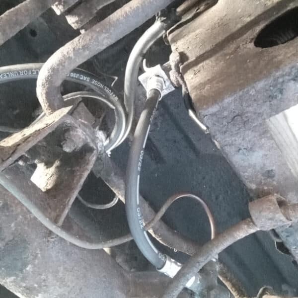 160426 1978 MG B GT Full Service and MOT prep 2