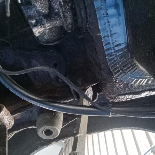 160426 1978 MG B GT Full Service and MOT prep 24