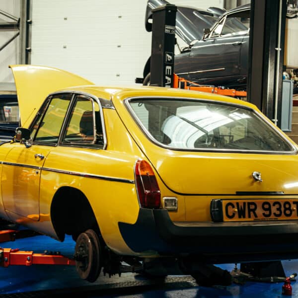 160426 1978 MG B GT on Ramp 4 1