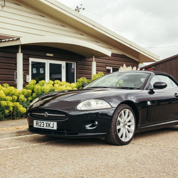 160426 2006 Jaguar XK Arrival