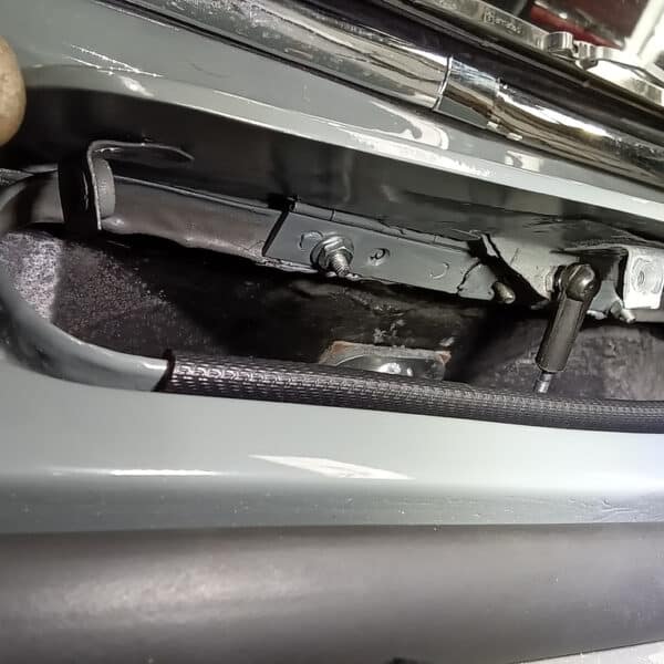 22042026 1959 Jaguar MKIX wiring and check over non start 34