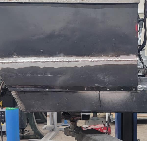 22042026 1970 Aston Martin DBS Vantage weldiing 14