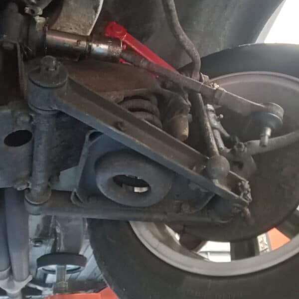 22042026 1973 MGB GT steering gators 2