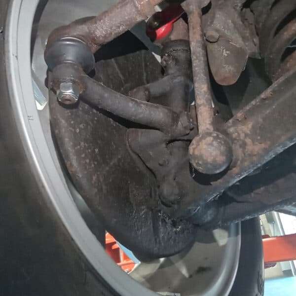 22042026 1973 MGB GT steering gators 5