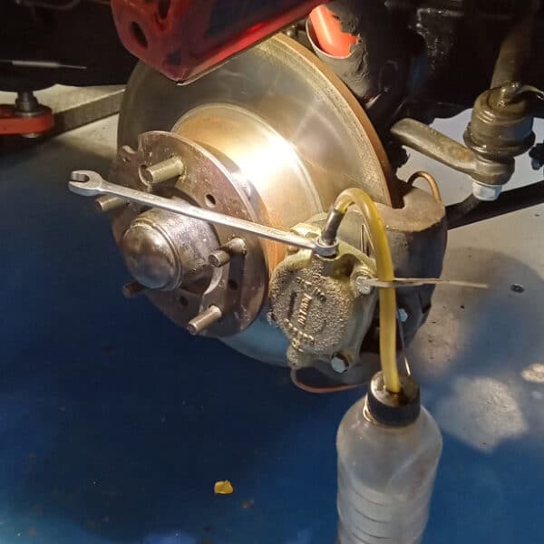 230426 1959 Jaguar MkIX Handbrake and Brake Bleed 2