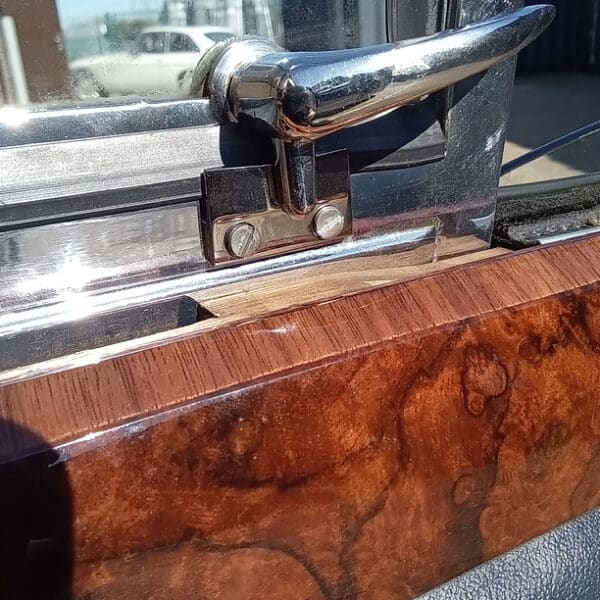 230426 1959 Jaguar MkIX OF Quarter Window Striker 5