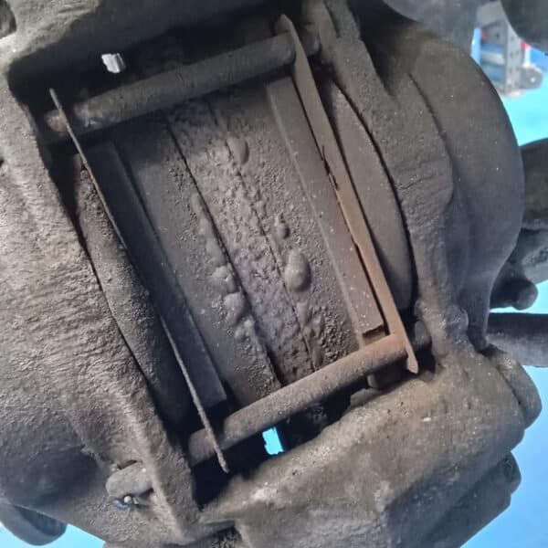 230426 1972 Rover P5 Inspection 2 3