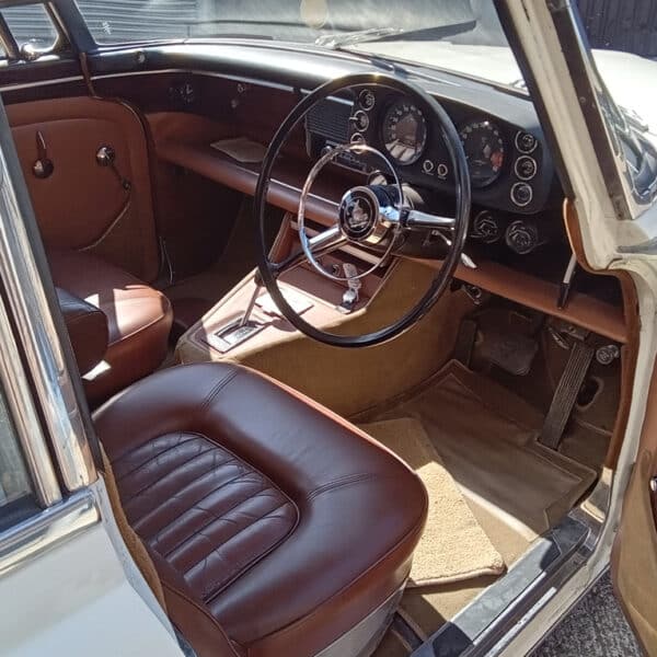 230426 1972 Rover P5 Inspection 6