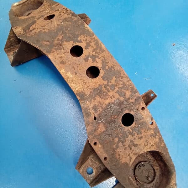 240425 1975 MGB GT V8 Front Crossmember 13