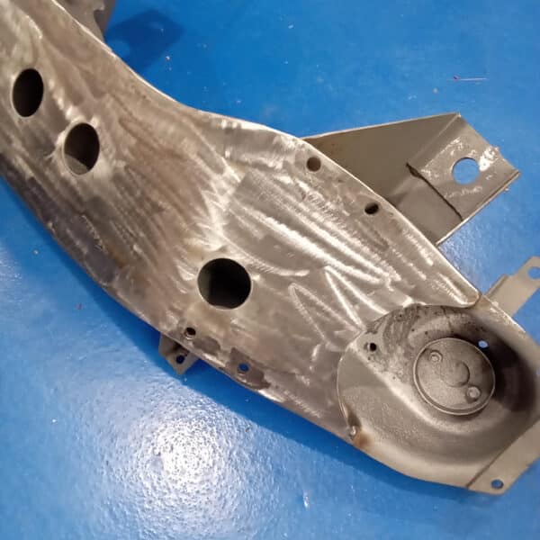 240425 1975 MGB GT V8 Front Crossmember