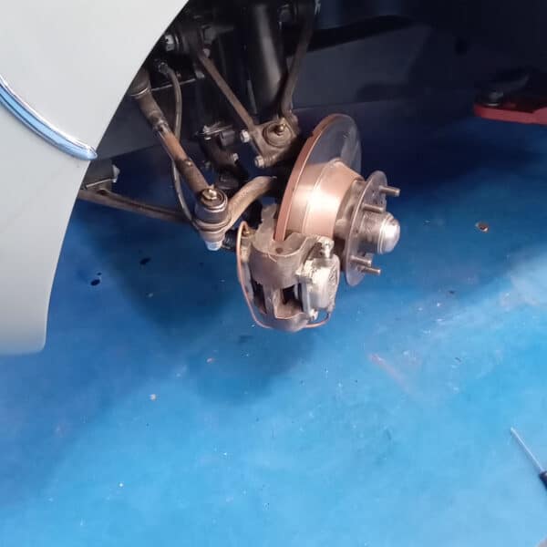 240426 1959 Jaguar MkIX Brakes