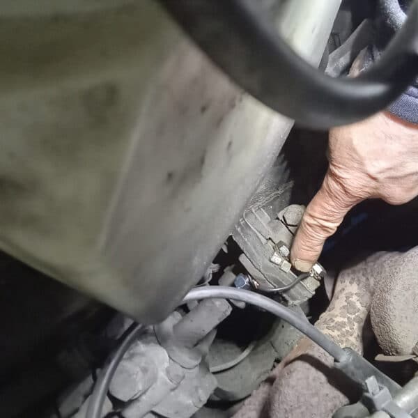 240426 1972 Rover P5 Repairs 2