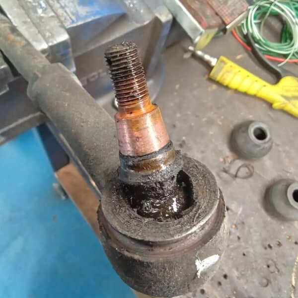 240426 1972 Rover P5 Repairs2