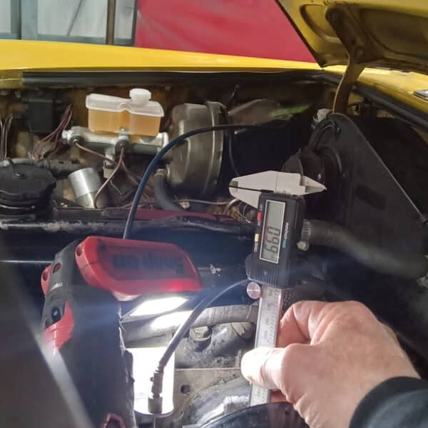 240426 1978 MGB GT Carb Tuning 3