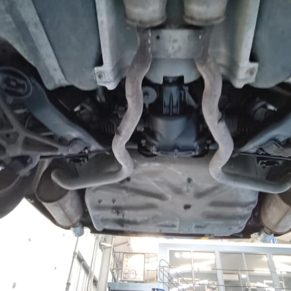 240426 2002 Ford Thunderbird Painted Underside