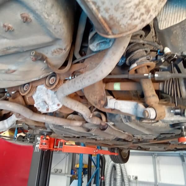 240426 2002 Ford Thunderbird Painted Underside 7