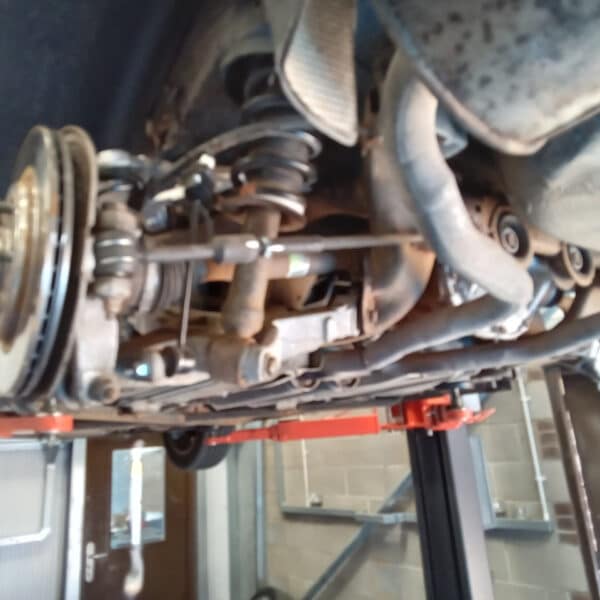 240426 2002 Ford Thunderbird Painted Underside 9