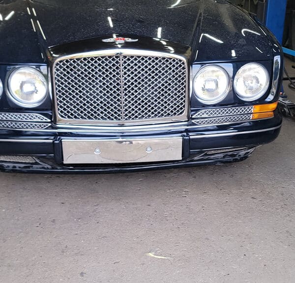 270326 1996 Bentley Continental R Bumpers Grill and Trans Fluid