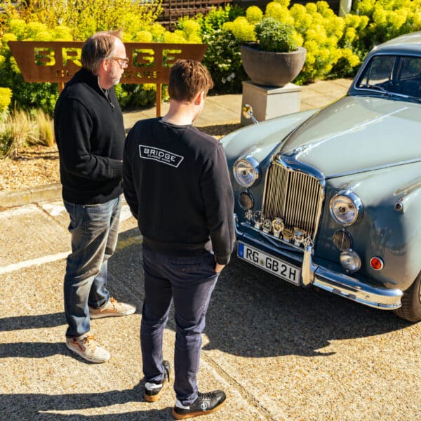 29 April Jaguar car pick up 13