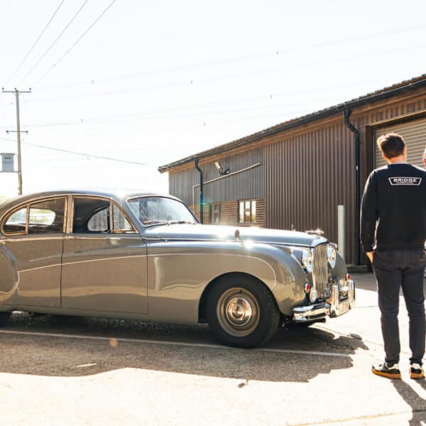 29 April Jaguar car pick up 3