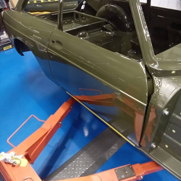 29042026 1975 MGB GT V8 doors and front wing 1