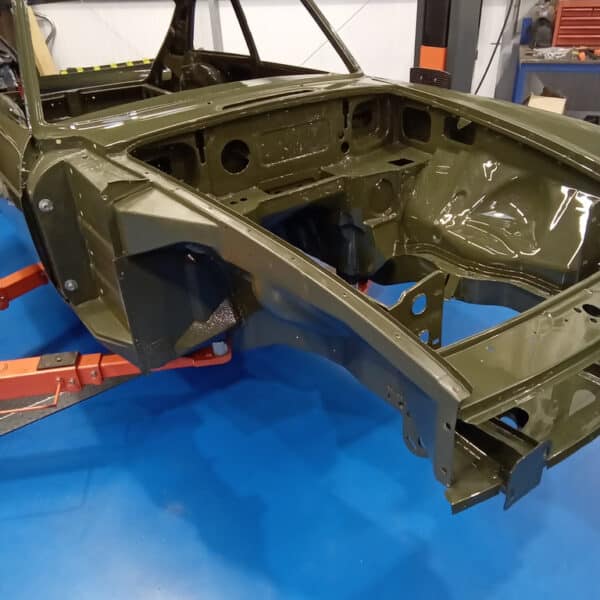 29042026 1975 MGB GT V8 doors and front wing 6