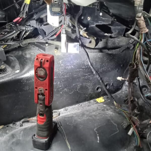 29042026 1987 Mercedes 500SL heater box 2