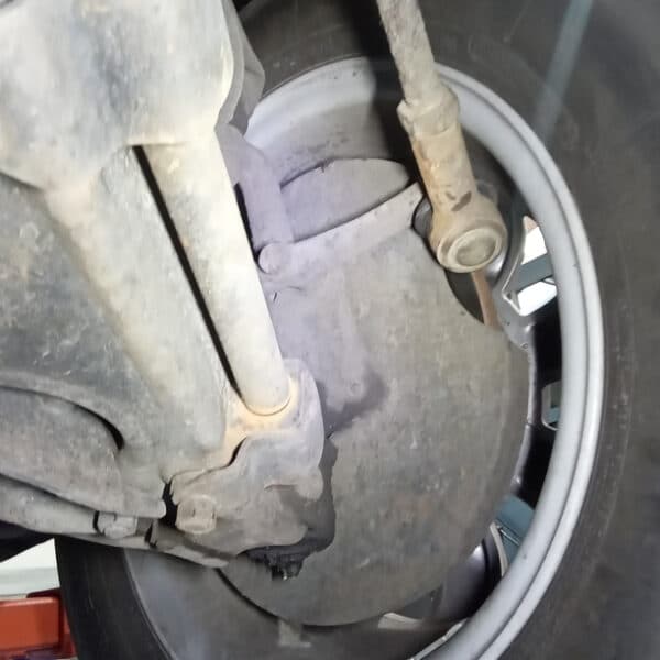 300426 1967 Sunbeam Tiger Service 23