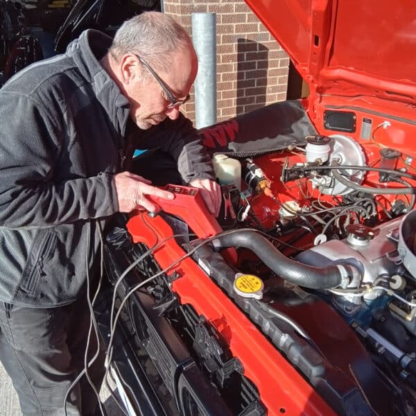 310326 1980 Toyota Hilux New Fuel Pump 8