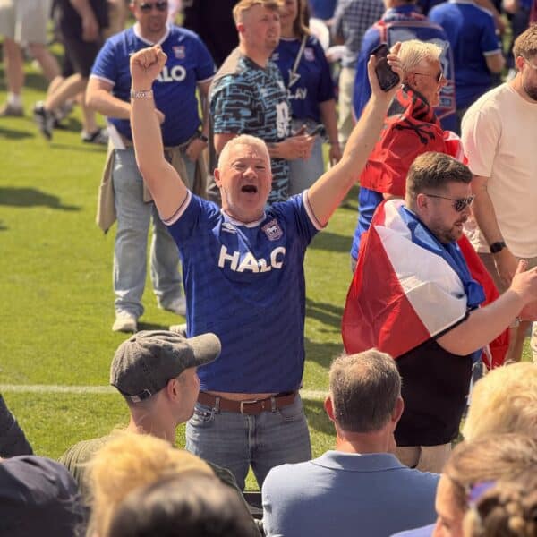 020526 Ipswich Town vs Queens Park Rangers 35