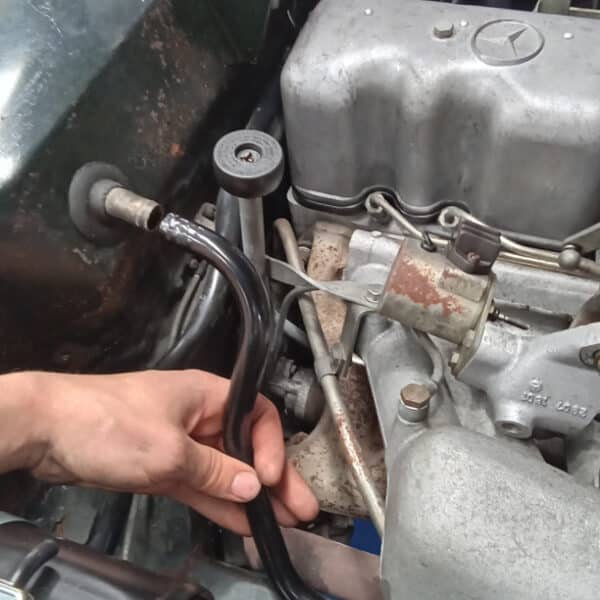 05052026 1970 Mercedes 280 SL repairs 29