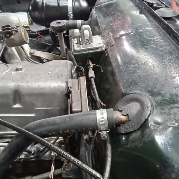 05052026 1970 Mercedes 280 SL repairs 37