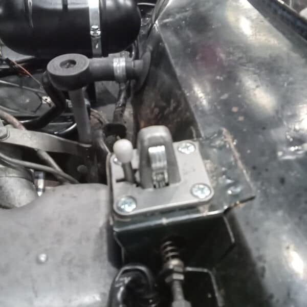 05052026 1970 Mercedes 280 SL repairs 45