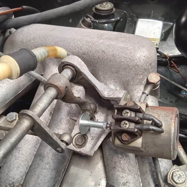 05052026 1970 Mercedes 280 SL repairs 59